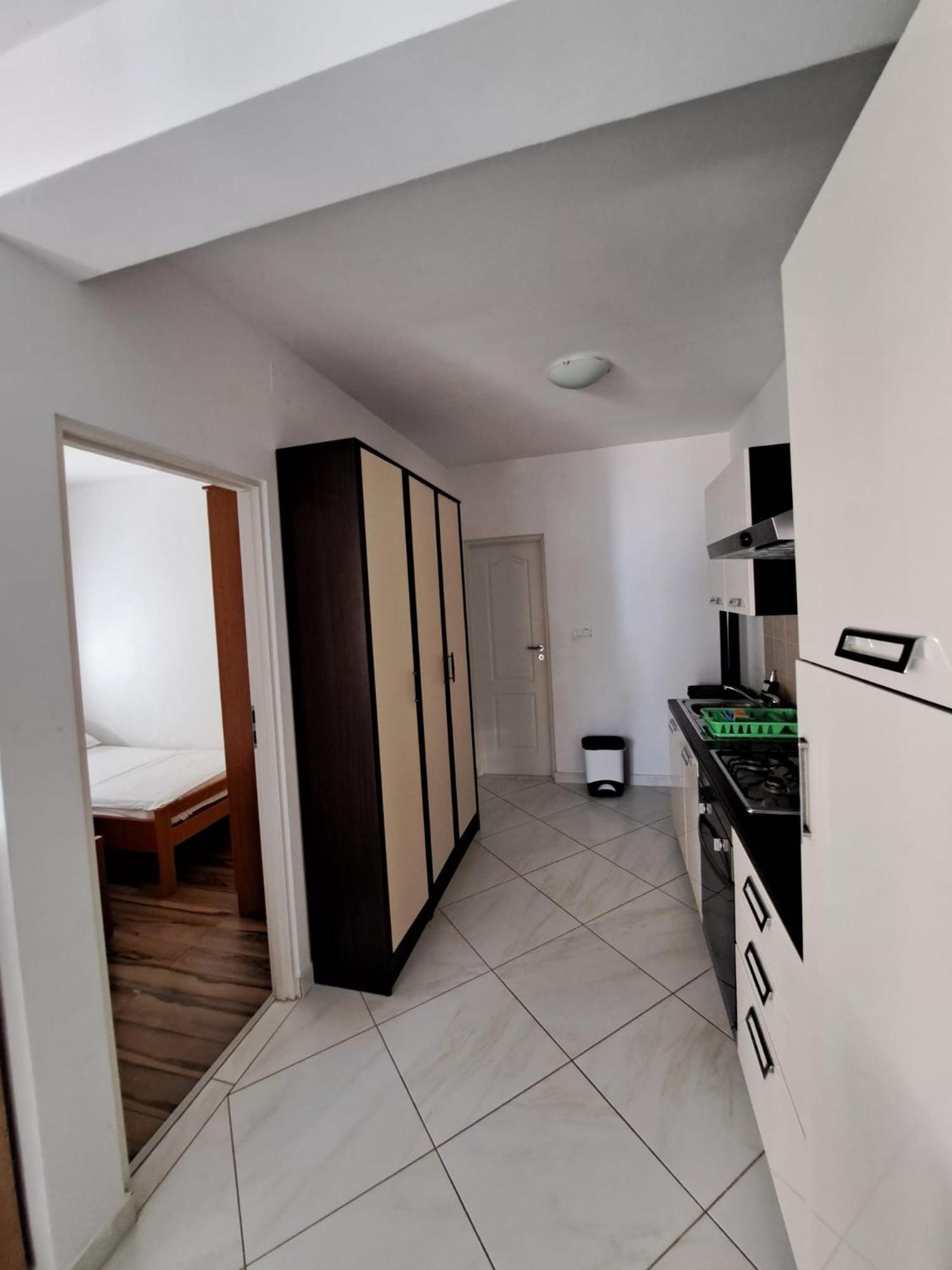 Apartments Maretic 曼德雷 外观 照片